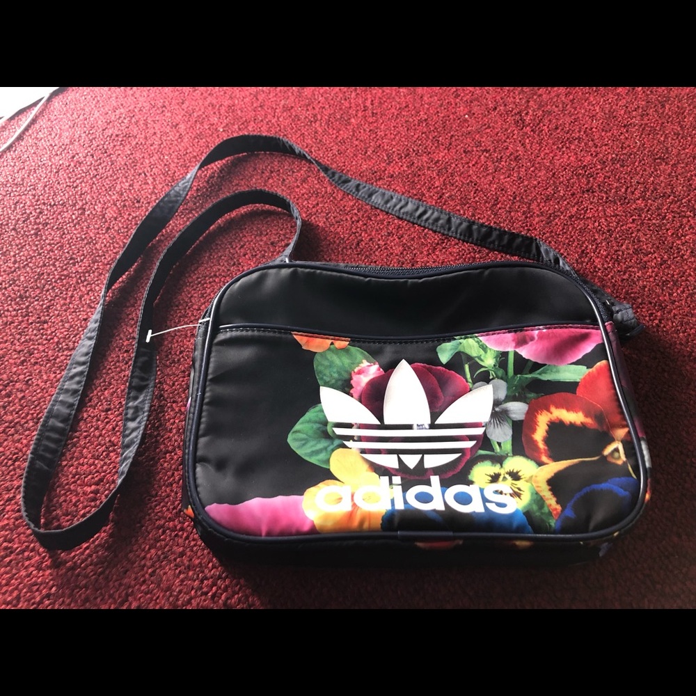 Adidas shoulder bag